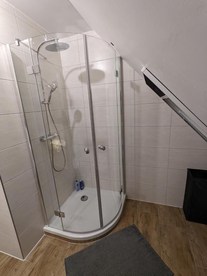 Grosses Zimmer Mit Eigenem Bad/Flur Apartment Emsbueren Exterior photo